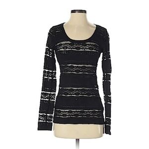 Express
Size S Long Sleeve Top